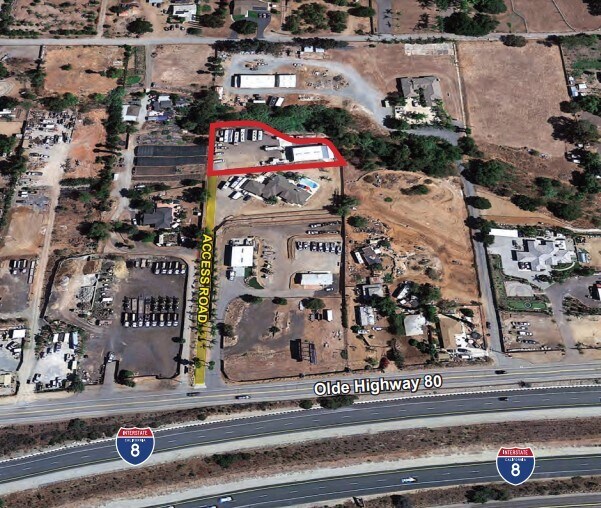 15724 Olde Highway 80, El Cajon, CA à louer - Photo principale – Image 1 sur 1
