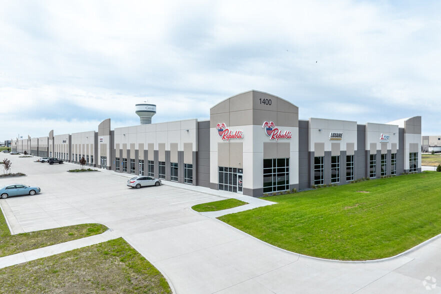 1400 SE 19th St, Grimes, IA à louer - Photo de l’immeuble – Image 3 sur 7
