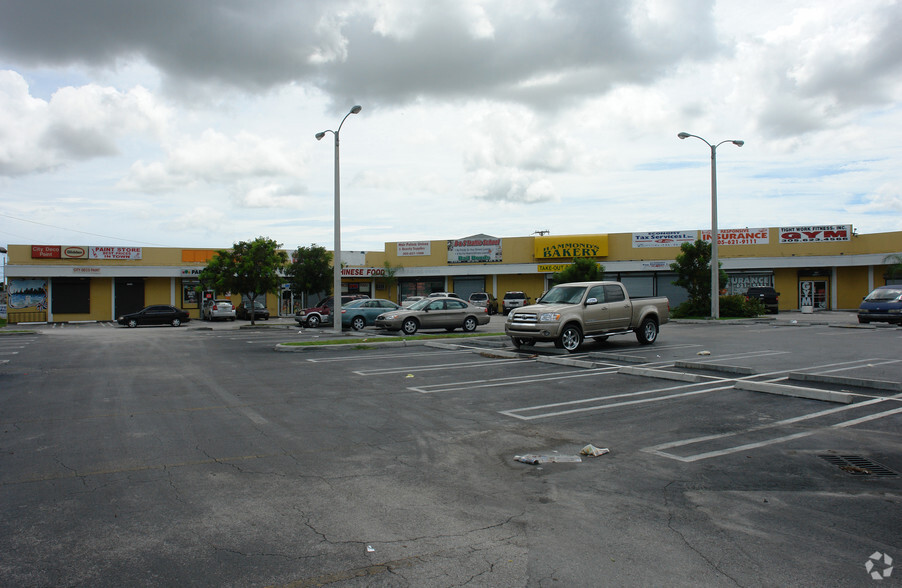 17845-17855 NW 27th Ave, Miami Gardens, FL à louer - Photo de l’immeuble – Image 2 sur 11