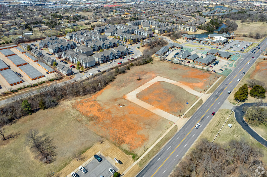 13909 N Eastern Ave, Oklahoma City, OK à vendre - Photo de l’immeuble – Image 1 sur 7