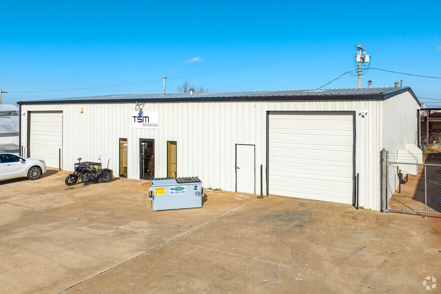 1017 SE 26th St, Oklahoma City, OK à louer - Photo principale – Image 1 sur 4