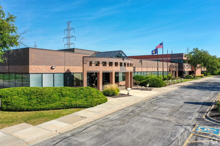 11340 Blondo St, Omaha, NE à vendre - Photo de l’immeuble – Image 2 sur 12