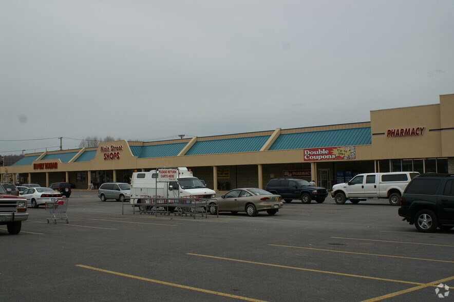 100 N Main St, Du Bois, PA à louer - Photo principale – Image 1 sur 3