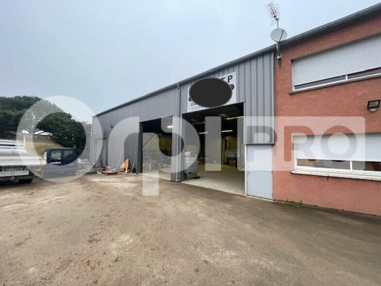 Industriel/Logistique dans Sainte Euphemie à louer - Photo de l’immeuble – Image 1 sur 9
