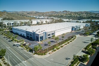 29125 Avenue Paine, Valencia, CA à louer Aérien– Image 2 sur 11