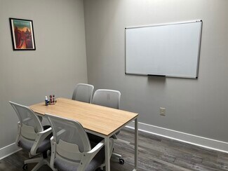 Plus de détails pour 2337 Philmont Ave, Huntingdon Valley, PA - Bureau, Local d'activités à louer