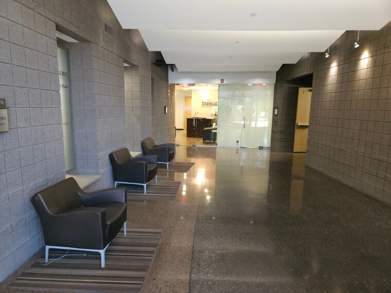225 E Germann Rd, Gilbert, AZ à louer - Photo de l’immeuble – Image 3 sur 10