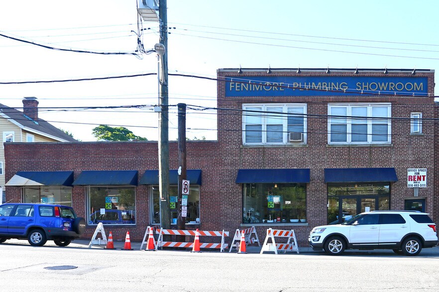 313 Halstead Ave, Mamaroneck, NY à vendre - Photo de l’immeuble – Image 3 sur 5