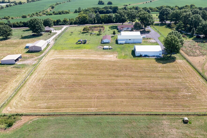 22617 155th St, Basehor, KS à vendre - Photo de l’immeuble – Image 3 sur 18