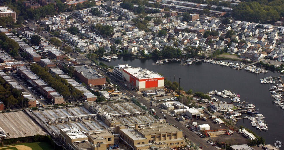 2433 Knapp St, Brooklyn, NY à louer - Aérien – Image 2 sur 3