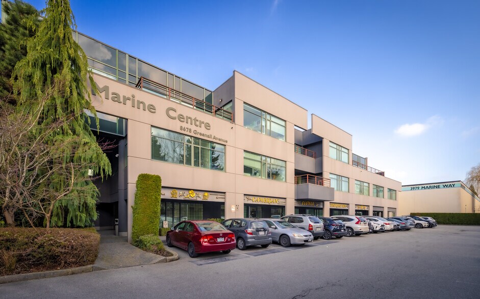 8678 Greenall Ave, Burnaby, BC à louer - Photo de l’immeuble – Image 2 sur 8