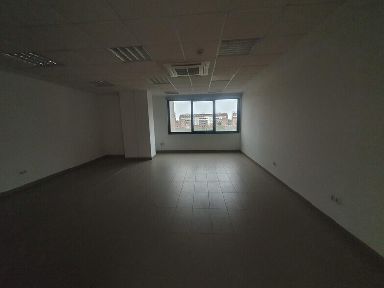 Bureau dans SEVILLA, Sevilla à vendre - Photo intérieure – Image 1 sur 12