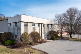 Plus de détails pour 22-24 Riverview Dr, Marlboro, NY - Industriel/Logistique à louer