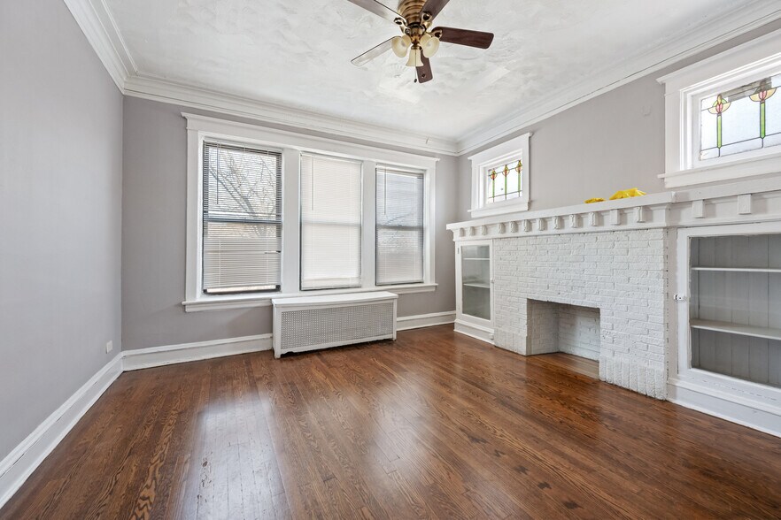 417-423 E 76th St, Chicago, IL à vendre - Photo intérieure – Image 3 sur 8