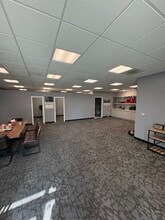 14101 Francisquito Ave, Baldwin Park, CA à louer Photo intérieure– Image 2 sur 8