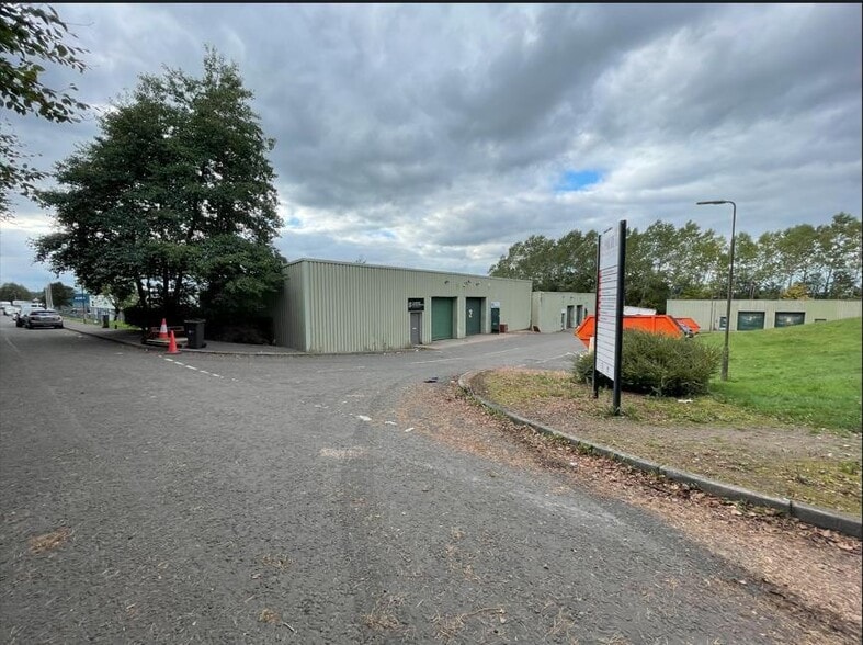 Polbeth Industrial Estate, Polbeth à louer - Photo de l’immeuble – Image 3 sur 7