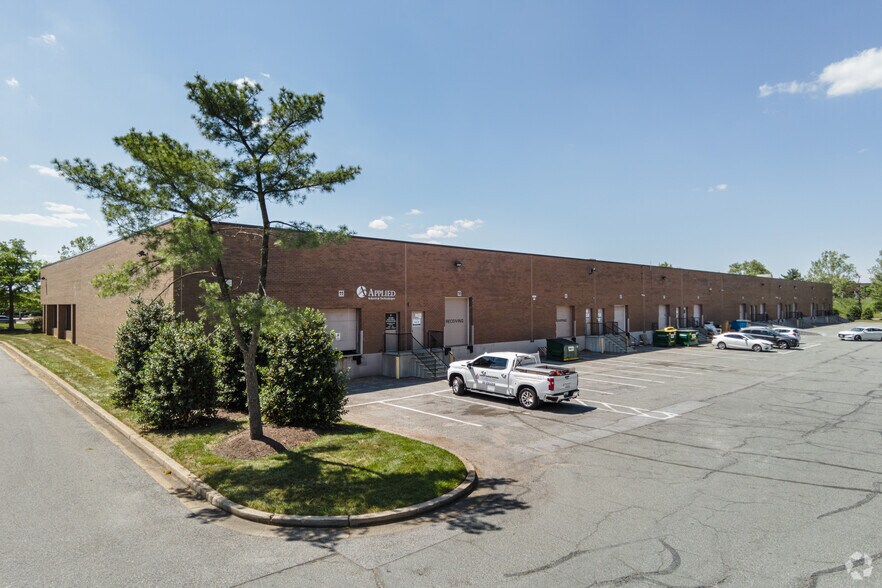 4611 Assembly Dr, Lanham, MD à louer - Photo de l’immeuble – Image 3 sur 10