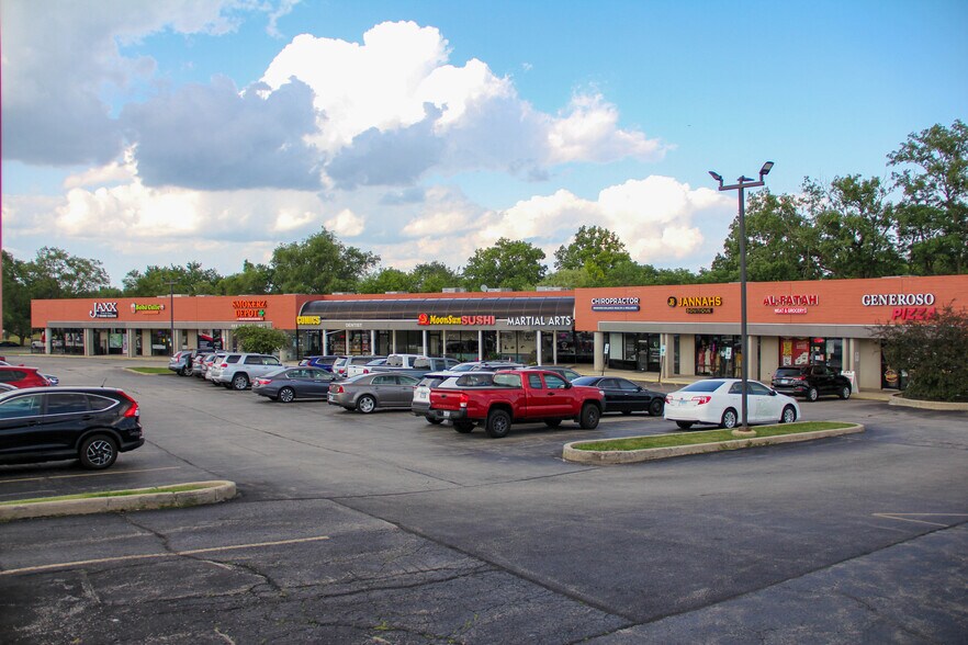 314-340 Army Trail Rd, Glendale Heights, IL à louer - Photo de l’immeuble – Image 1 sur 9