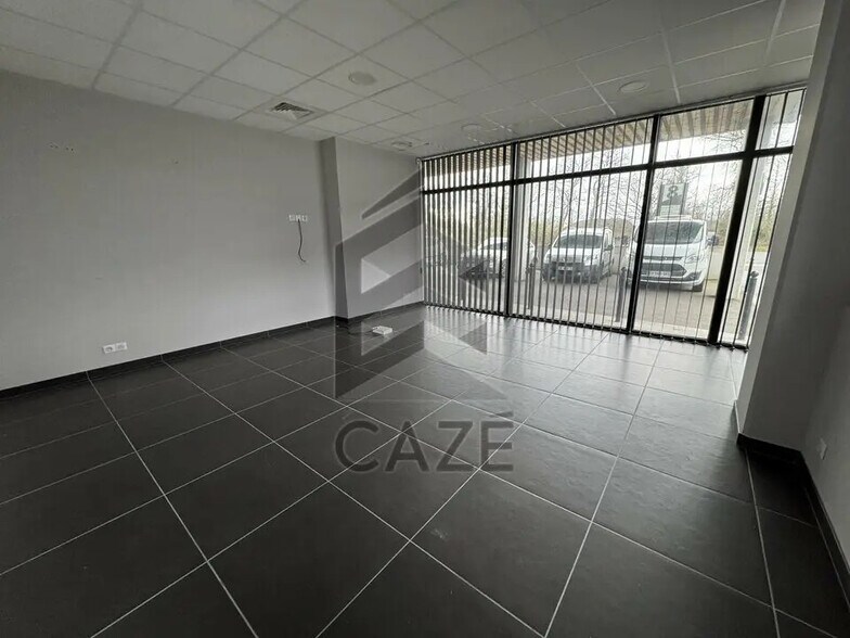 Bureau dans Mérignac à louer - Photo de l’immeuble – Image 1 sur 4
