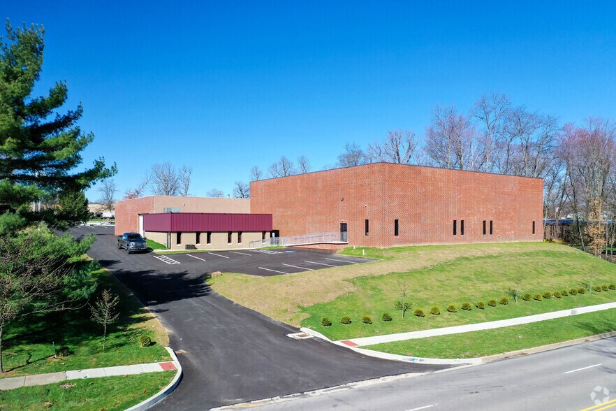 200 Commonwealth Dr, Warrendale, PA à louer - Photo principale – Image 1 sur 3