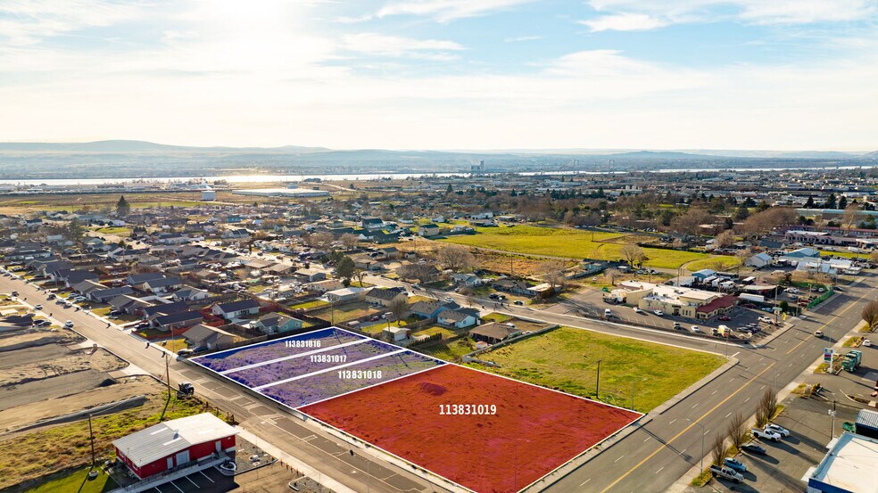 124 Cedar ave, Pasco, WA à vendre - Photo de l’immeuble – Image 1 sur 5