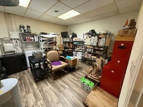 1300 S Pacific Coast Hwy, Redondo Beach, CA à louer Photo intérieure– Image 2 sur 6