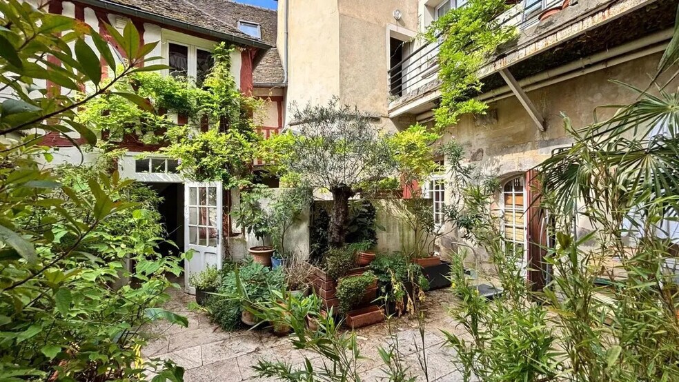 40 Rue De L'Enclos, Houdan à vendre - Photo de l’immeuble – Image 2 sur 6