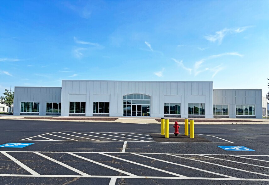 9911 Avon Lake Rd, Burbank, OH à louer - Photo de l’immeuble – Image 3 sur 12