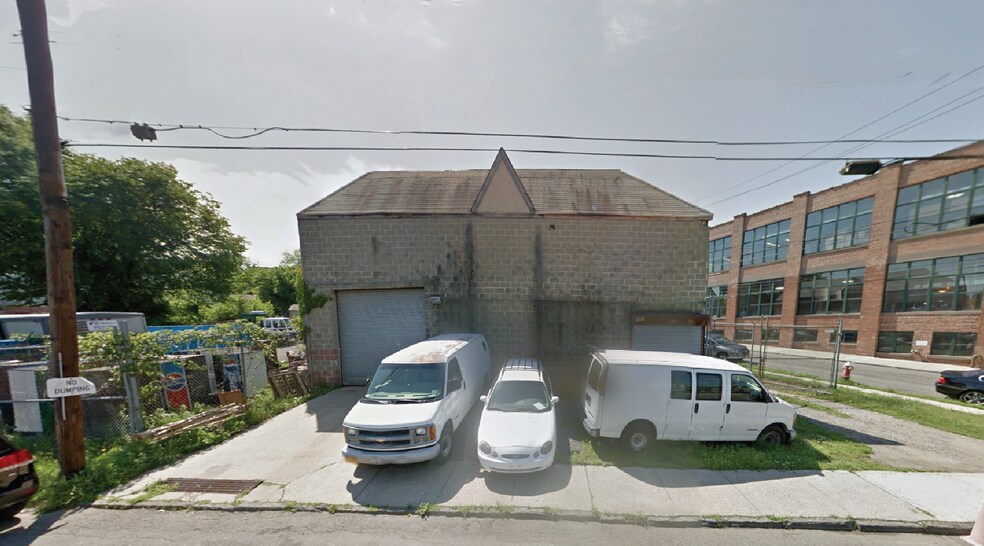 3 Cortlandt St, Mount Vernon, NY à vendre - Photo de l’immeuble – Image 2 sur 2
