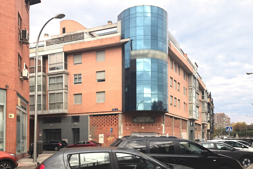 Bureau dans Madrid, Madrid à louer - Photo de l’immeuble – Image 1 sur 13
