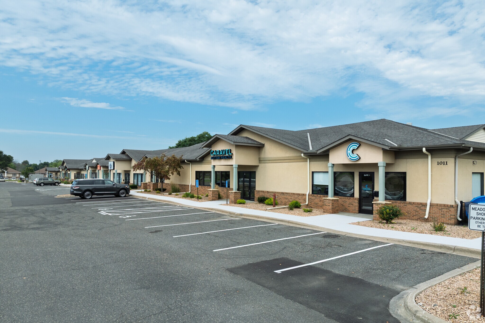 1011 Meadowlands Dr, Saint Paul, MN à louer Photo principale– Image 1 sur 12