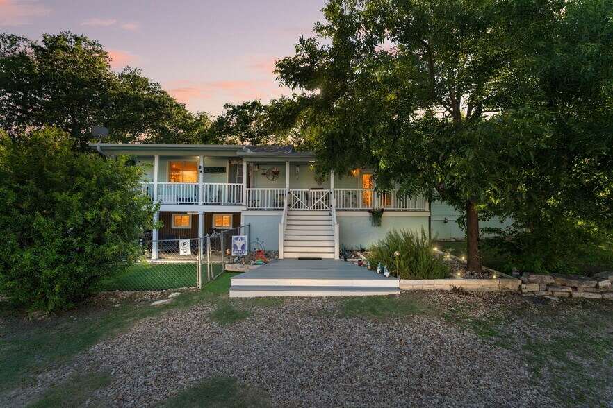 608 N Church St, Georgetown, TX à vendre - Photo de l’immeuble – Image 2 sur 21