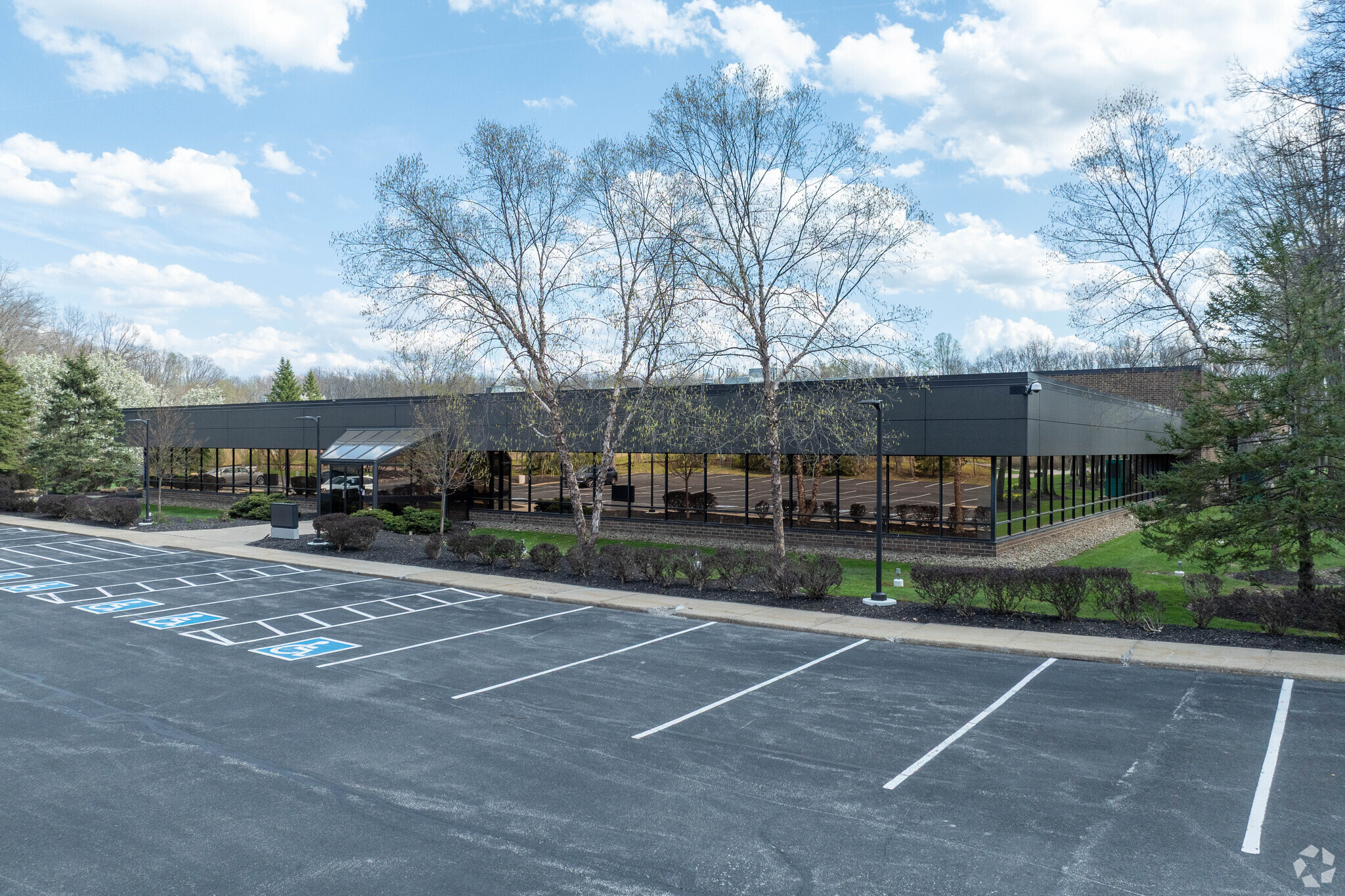 6675 Parkland Blvd, Solon, OH à vendre Photo principale– Image 1 sur 5