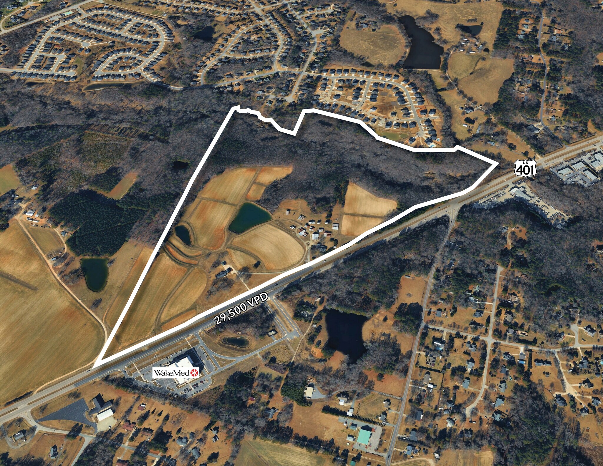 2507 Terri Creek Dr, Fuquay Varina, NC à vendre Photo de l’immeuble– Image 1 sur 6