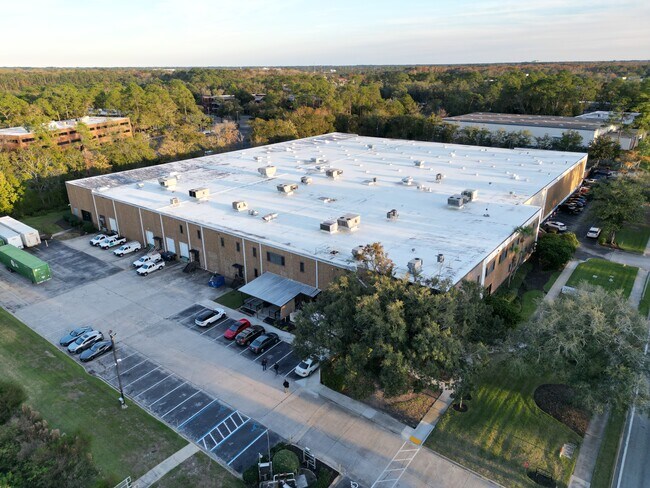 Plus de détails pour 8040 Bayberry Rd, Jacksonville, FL - Industriel/Logistique à louer