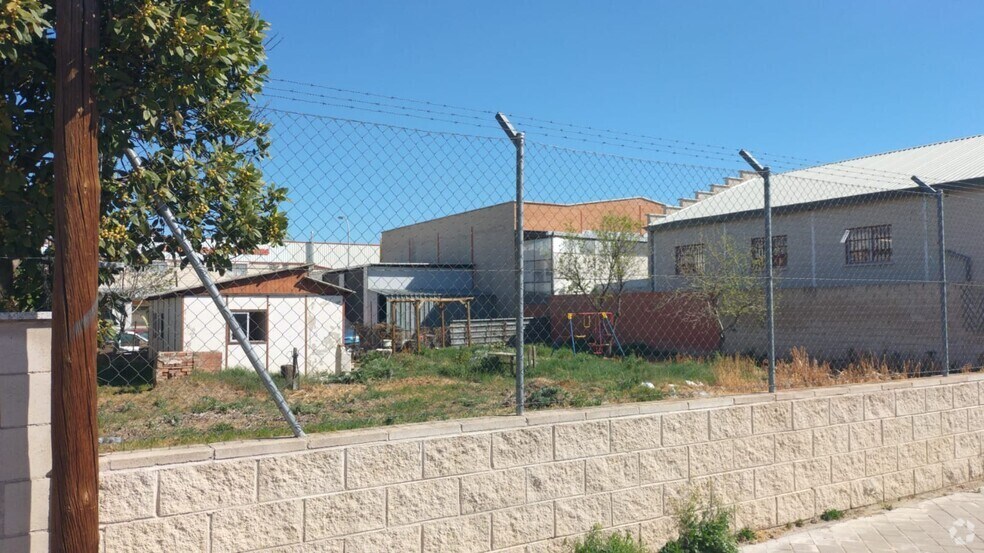 Terrain dans Paracuellos de Jarama, Madrid à vendre - Photo de l’immeuble – Image 1 sur 3