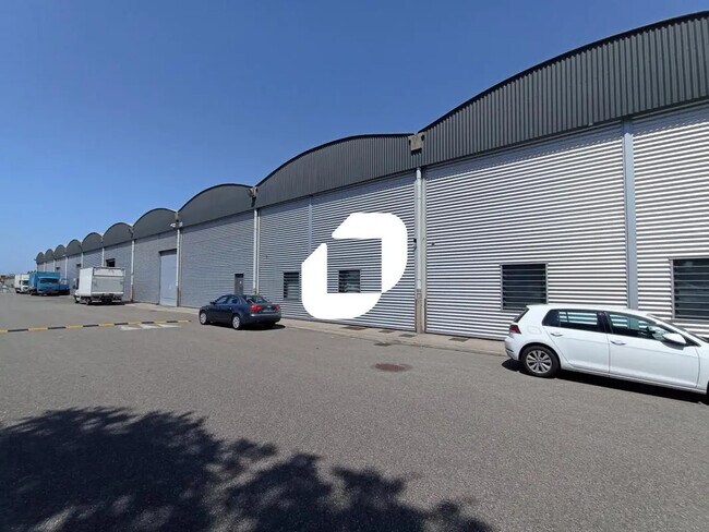 Plus de détails pour 9 Rue Du Dauphiné, Saint-Priest - Local d'activités à louer