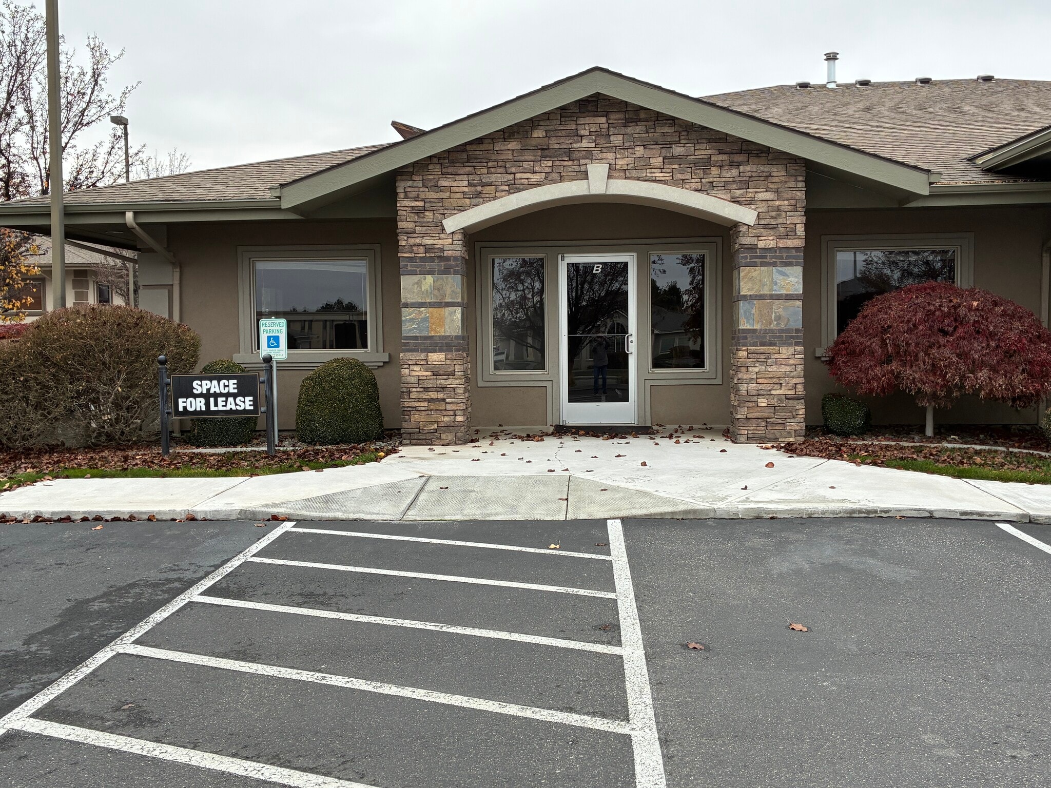 1409 N Pittsburg St, Kennewick, WA à louer Photo intérieure– Image 1 sur 8