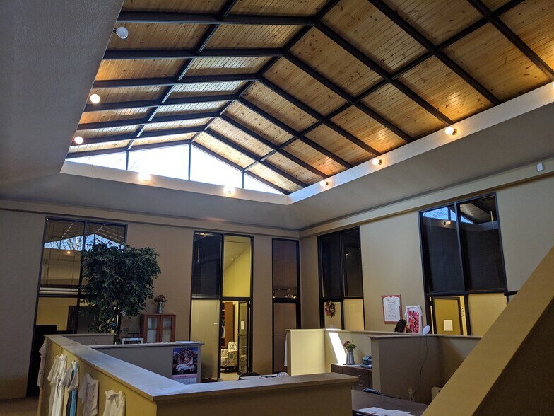 923 N Vermilion St, Danville, IL à louer - Photo intérieure – Image 2 sur 2