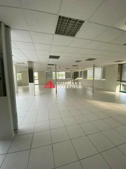 35 Avenue Marcel Dassault, Toulouse à vendre - Photo de l’immeuble – Image 3 sur 11
