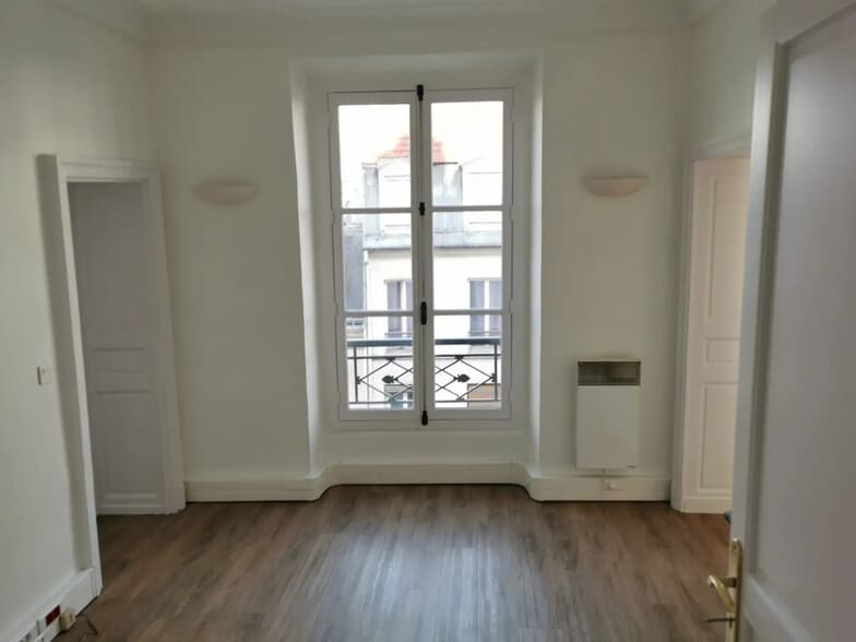 50 Rue Du Faubourg Saint-Denis, Paris à louer - Photo de l’immeuble – Image 3 sur 7