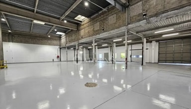 Local d’activités dans Gennevilliers à louer Photo intérieure– Image 1 sur 10