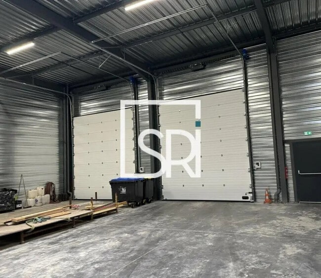 Plus de détails pour Industriel/Logistique à vendre