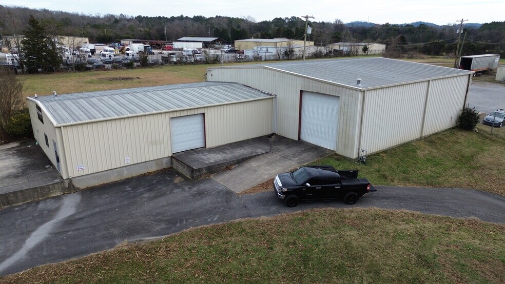 185 Industrial Dr, Chickamauga, GA à louer - Photo de l’immeuble – Image 2 sur 30