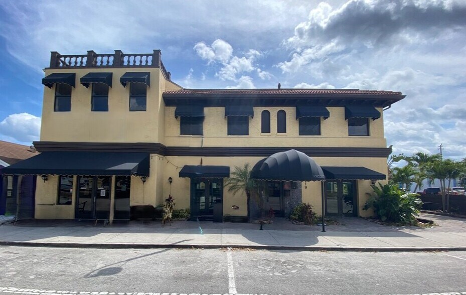 219 N 21st Ave, Hollywood, FL à vendre - Photo de l’immeuble – Image 2 sur 66