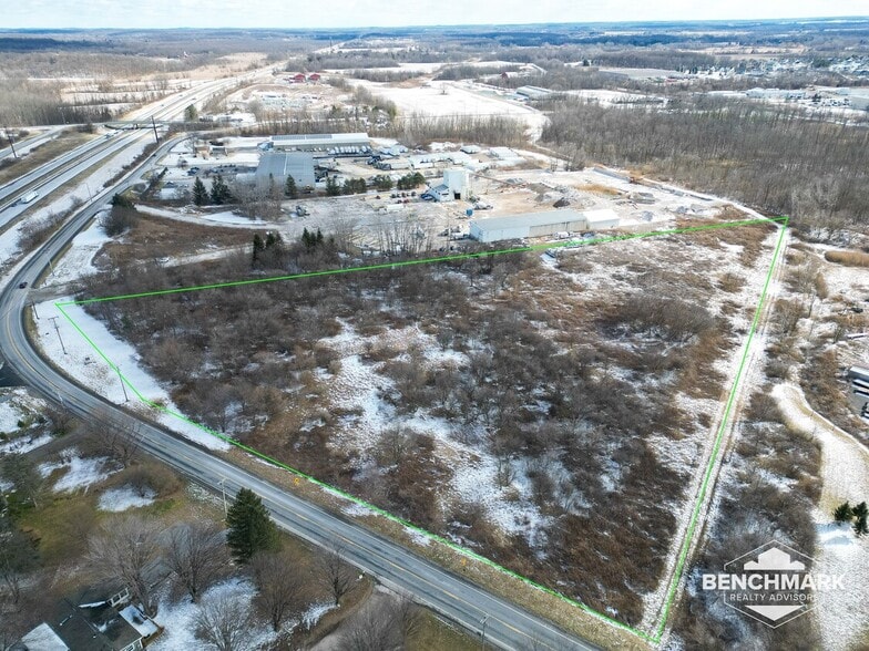 6005 Loomis Rd, Farmington, NY à vendre - Aérien – Image 1 sur 2