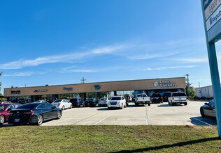 3800-3808 Hospital St, Pascagoula, MS à louer Photo de l’immeuble– Image 2 sur 4