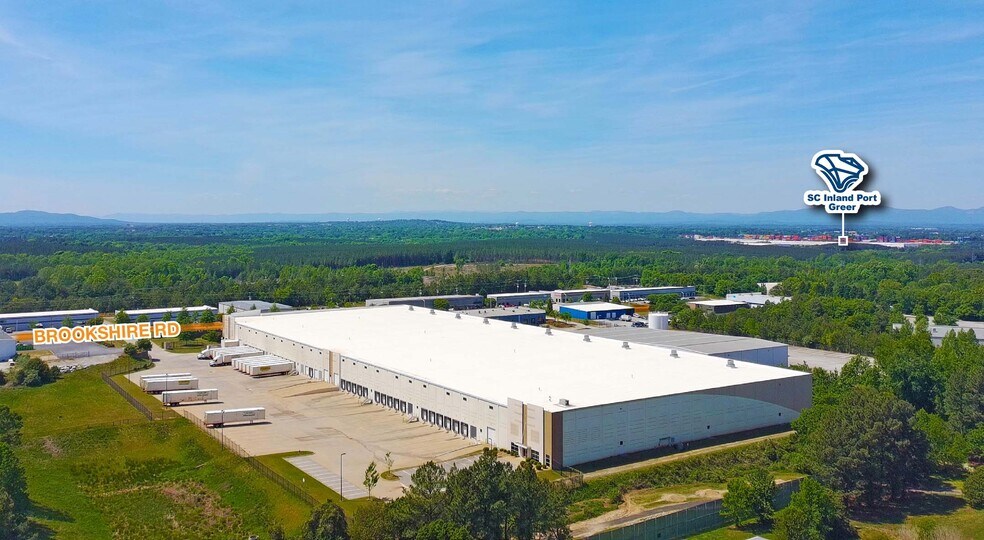 545 Brookshire Rd, Greer, SC à louer - Photo de l’immeuble – Image 3 sur 6