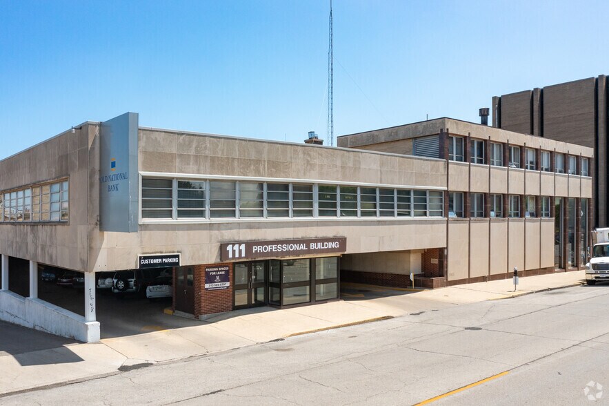 216 W Madison St, Waukegan, IL à vendre - Photo de l’immeuble – Image 3 sur 28
