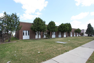Plus de détails pour 186 Limestone Cres, Downsview, ON - Industriel/Logistique à louer